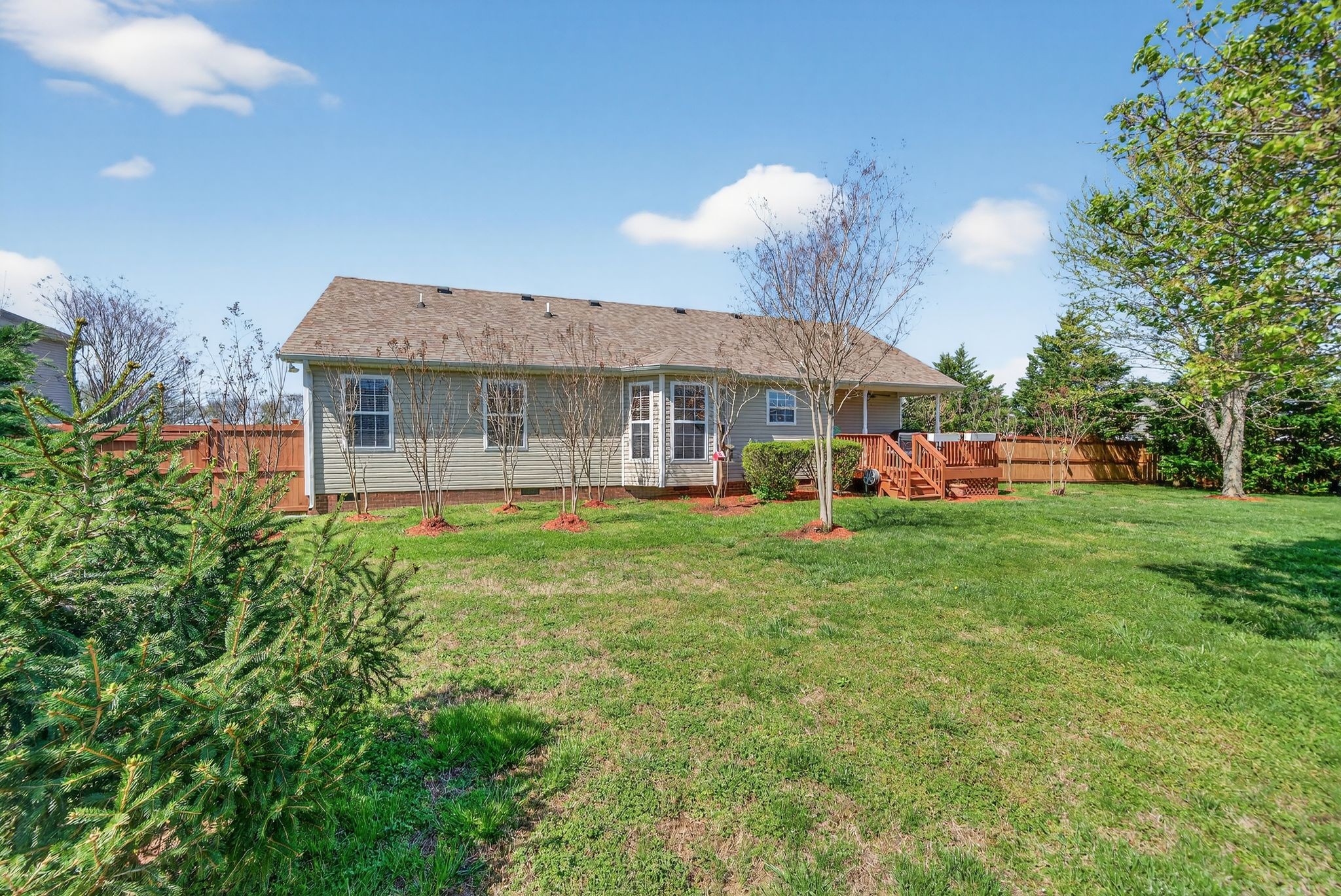 1602 Oxford Court Columbia TN 38401