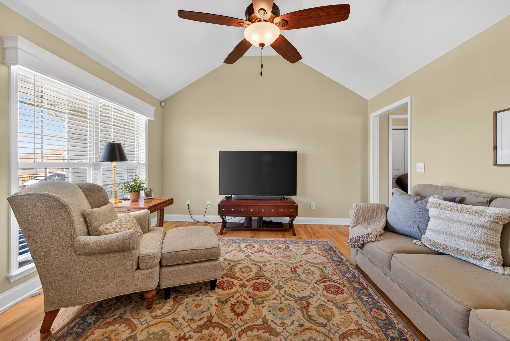 1602 Oxford Court Columbia TN 38401