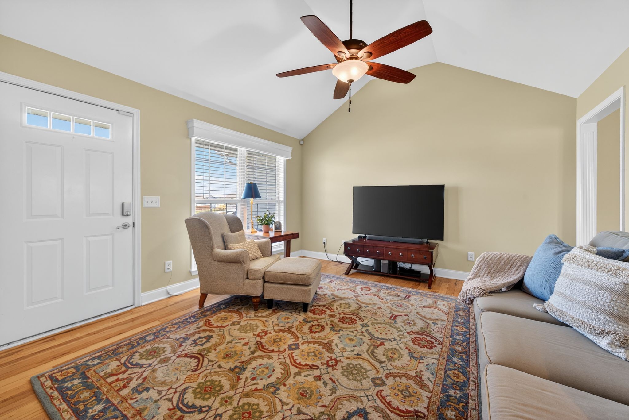 1602 Oxford Court Columbia TN 38401