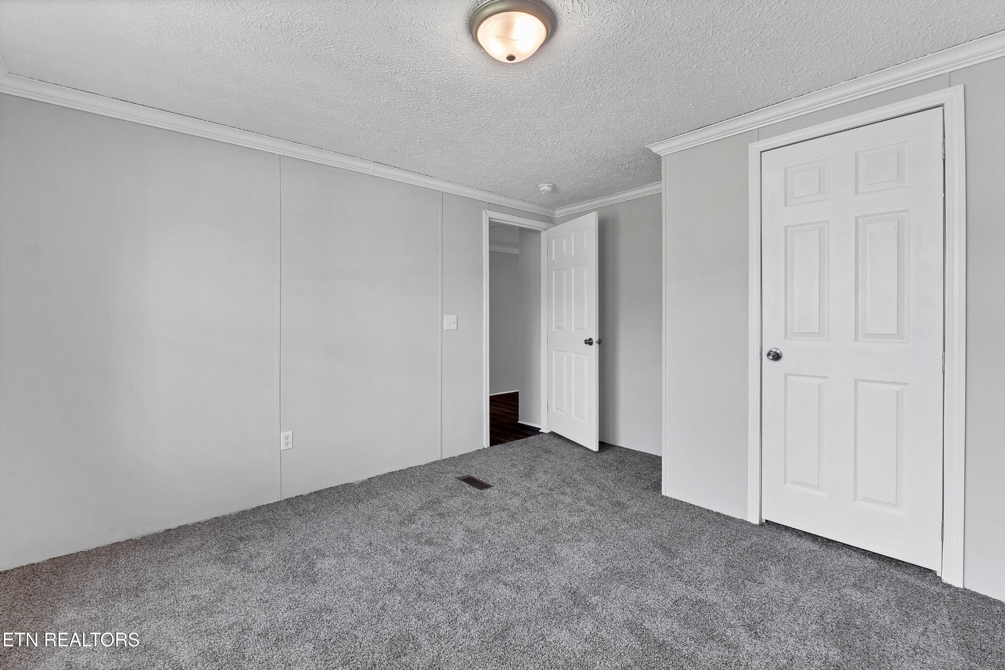 714 S Kingston Avenue Rockwood TN 37854