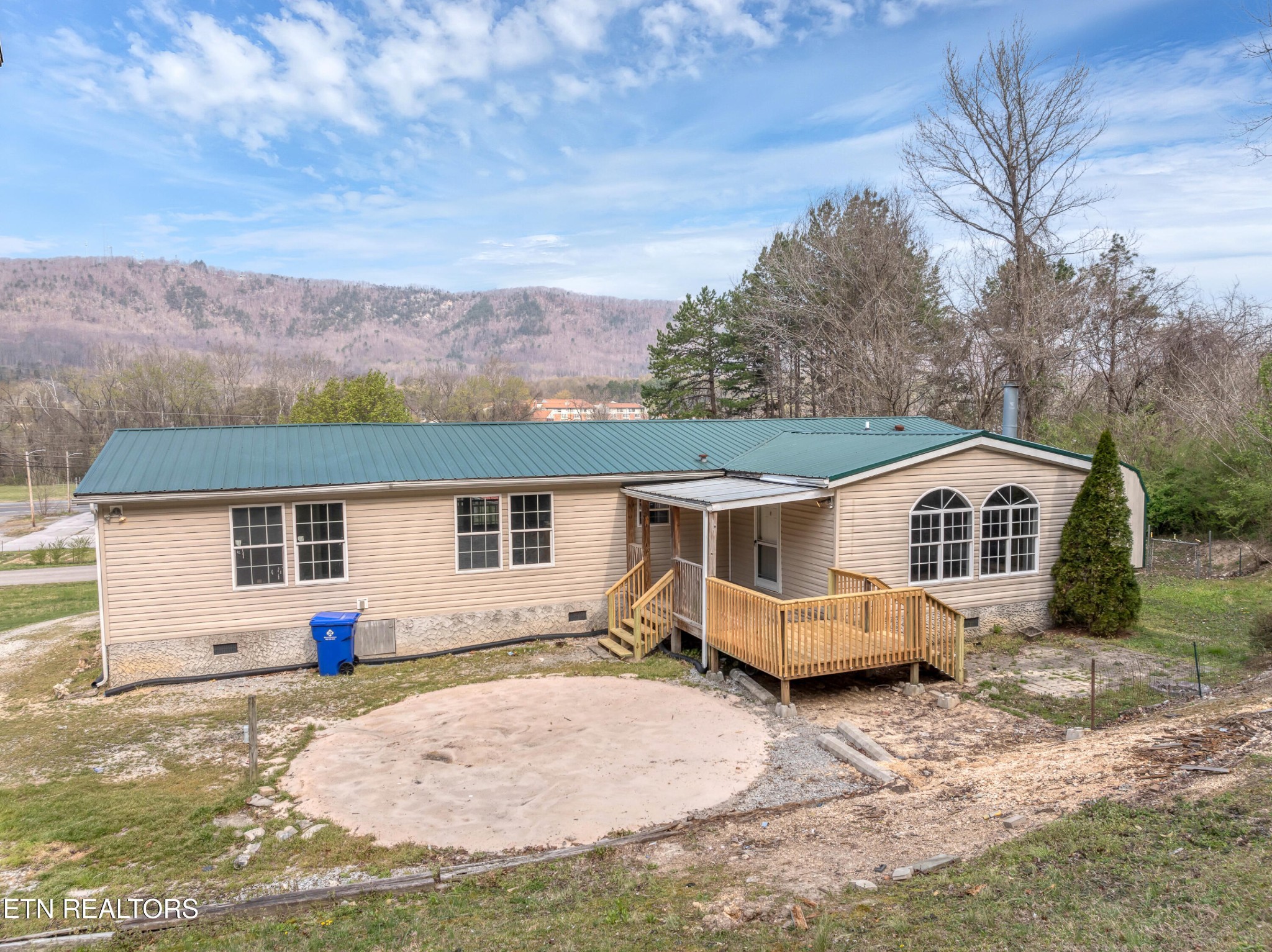 714 S Kingston Avenue Rockwood TN 37854