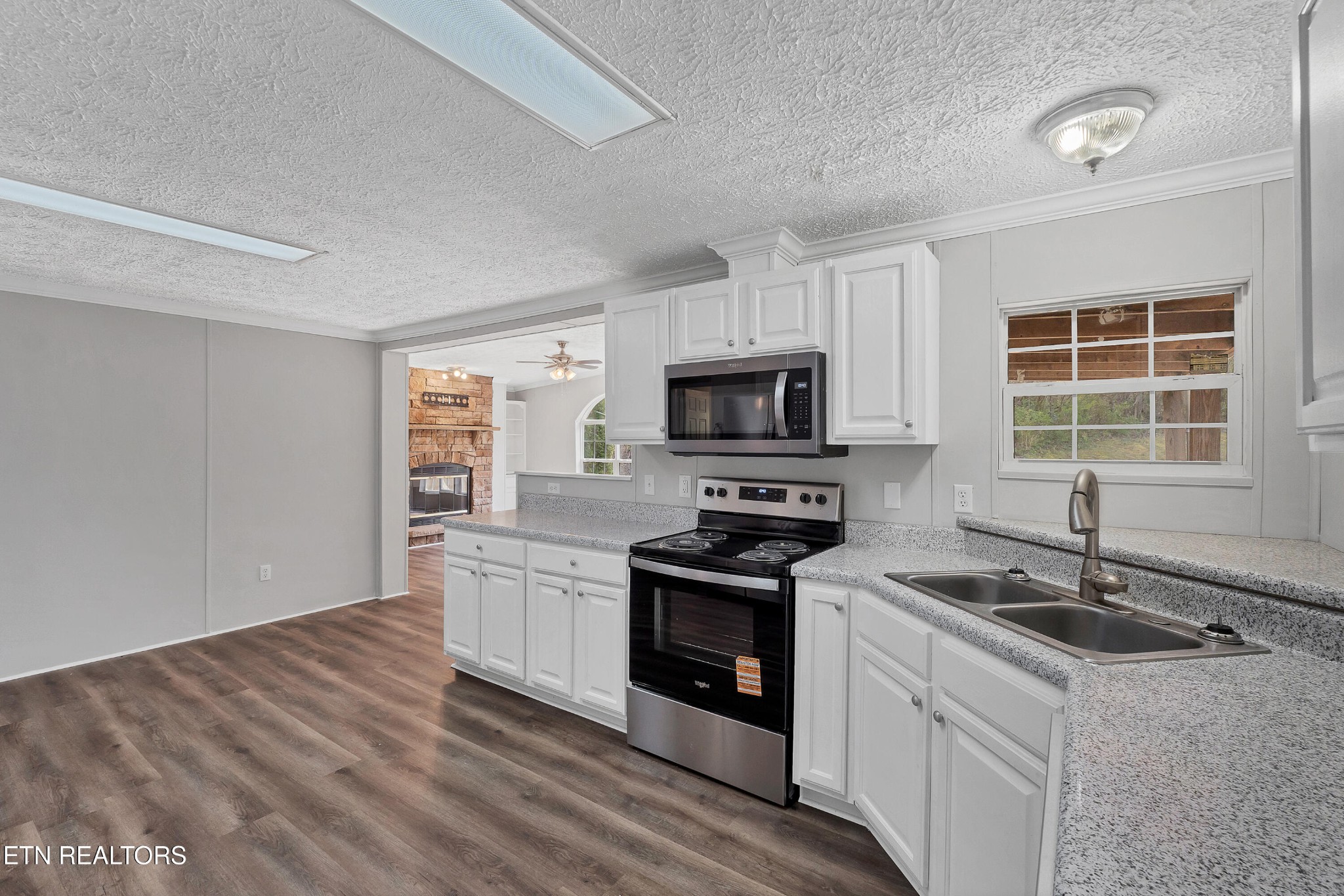 714 S Kingston Avenue Rockwood TN 37854