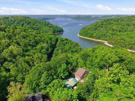 241 Nautilus Point Silver Point TN 38582