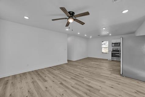 813 Curtis Street Paris TN 38242