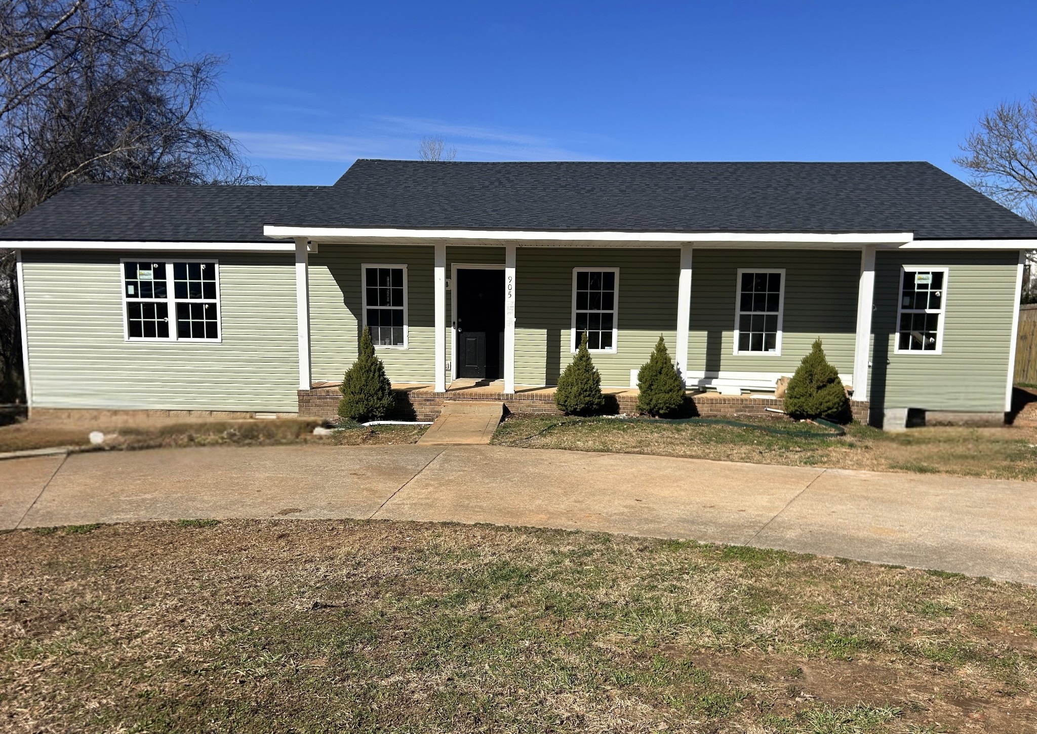 905 Applegrove Circle Clarksville TN 37040