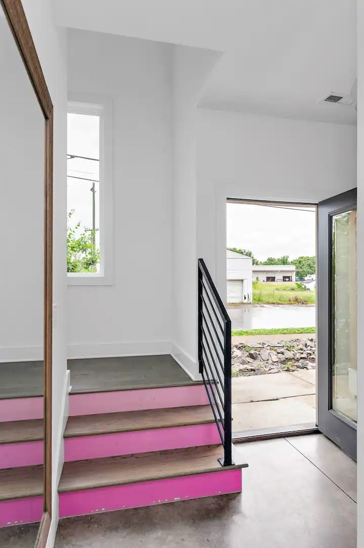 540 Weakley Avenue Nashville TN 37207