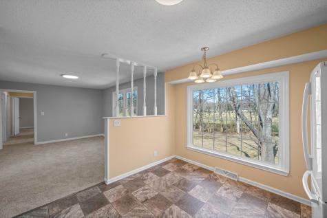 1524 S Freestone Dr, S Clarksville TN 37042