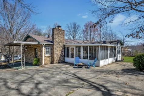 156 Ravenwood Circle Dickson TN 37055