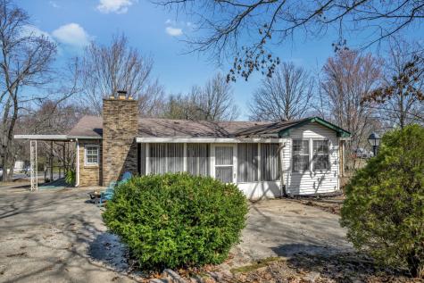 156 Ravenwood Circle Dickson TN 37055