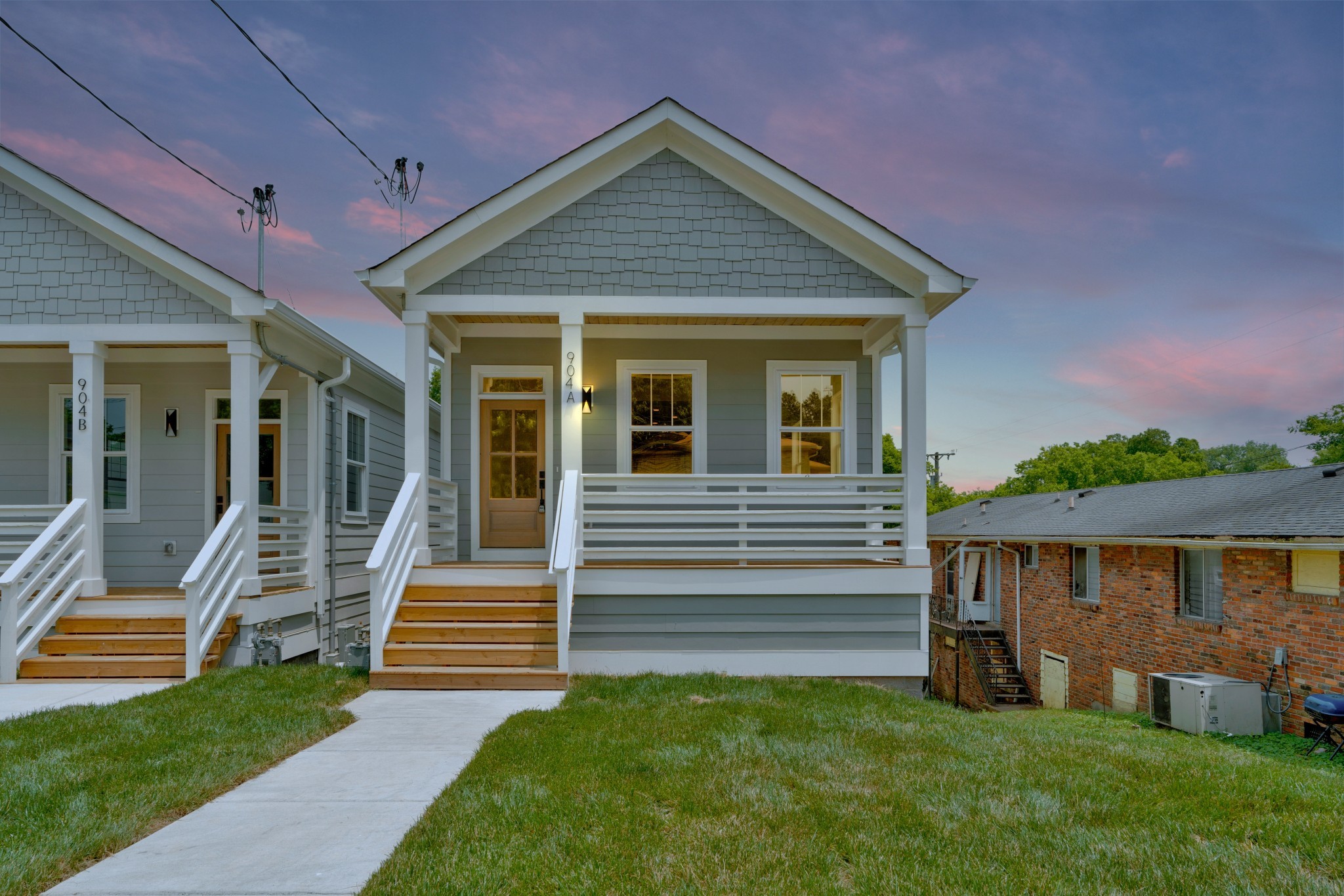 904 32nd Ave, N Nashville TN 37209