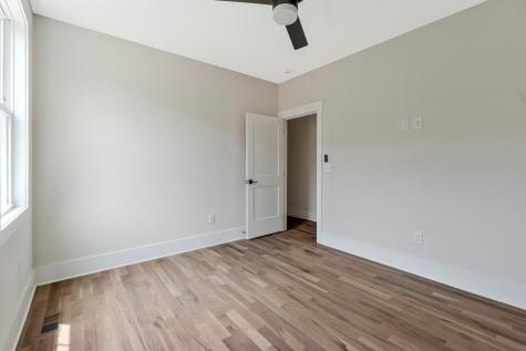 904 32nd Ave, N Nashville TN 37209