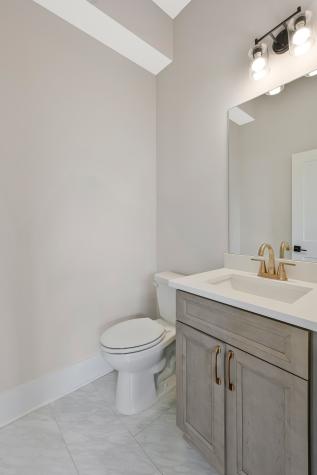 904 32nd Ave, N Nashville TN 37209