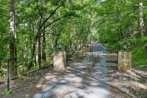 1097 Floating Mill Village Road Silver Point TN 38582