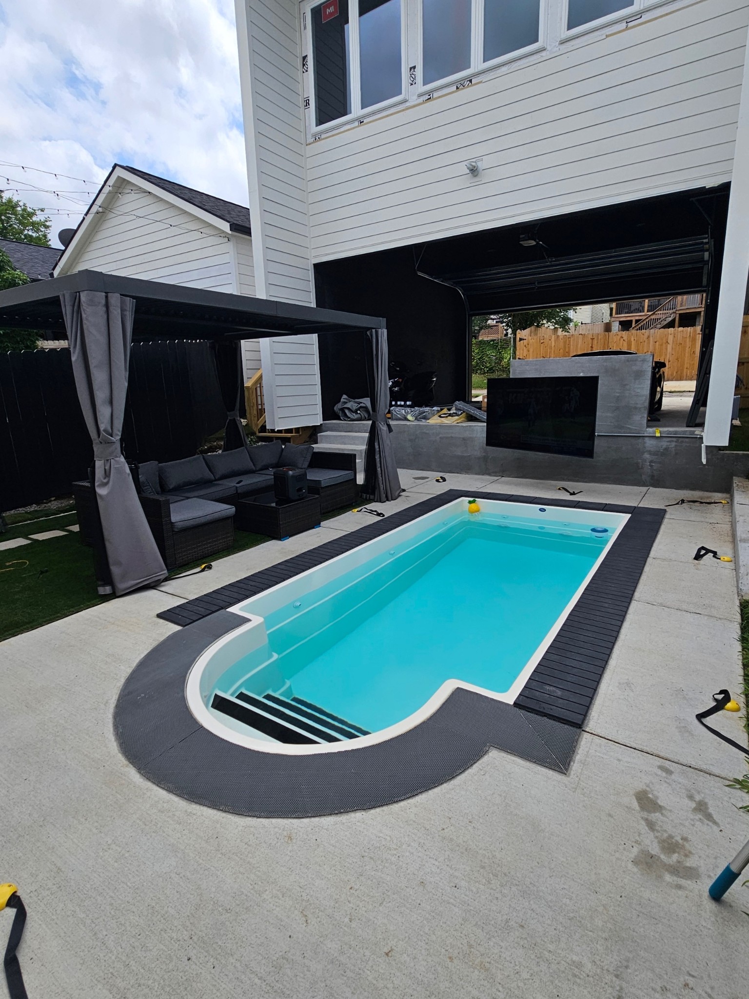 919A 31st Ave, N Nashville TN 37209