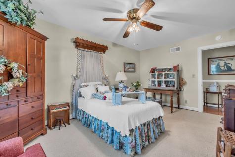 125 Castle Heights Avenue Lebanon TN 37087