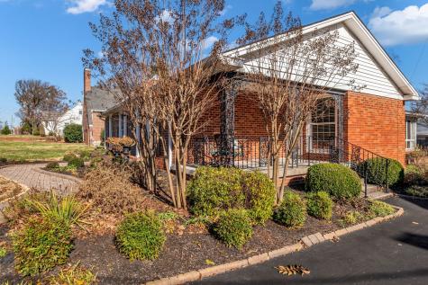 125 Castle Heights Avenue Lebanon TN 37087