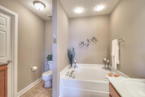 1050 Coral Drive Murfreesboro TN 37127