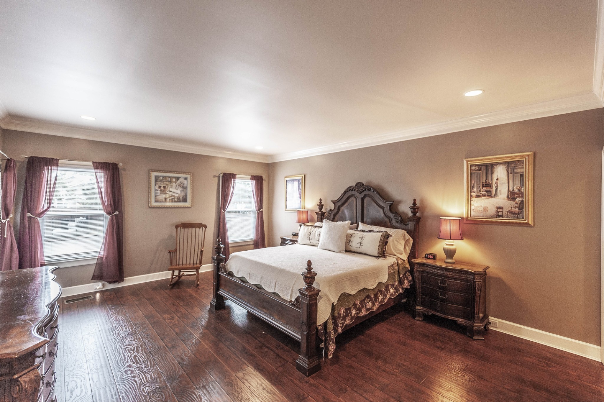 135 N Country Club Drive Hendersonville TN 37075