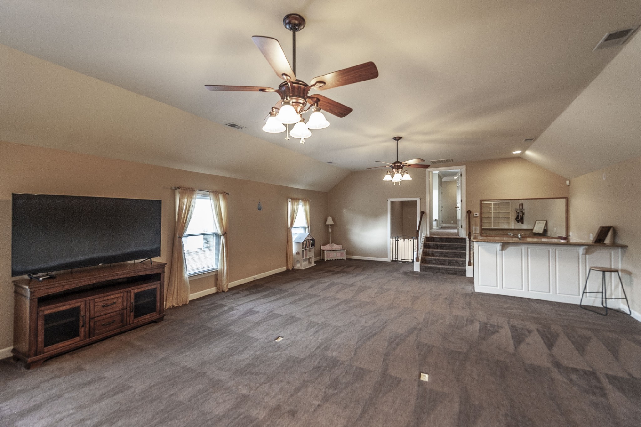 135 N Country Club Drive Hendersonville TN 37075