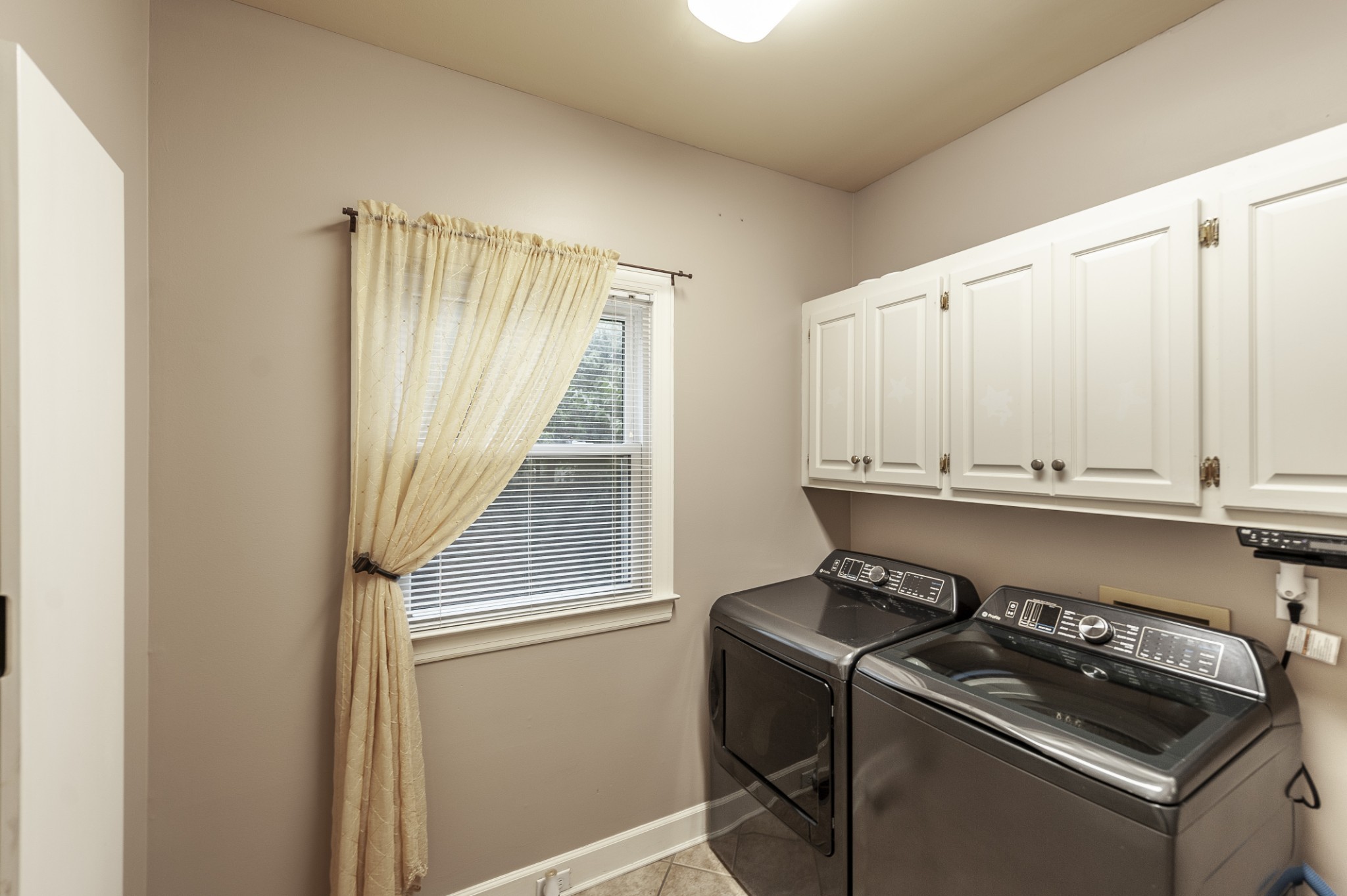 135 N Country Club Drive Hendersonville TN 37075