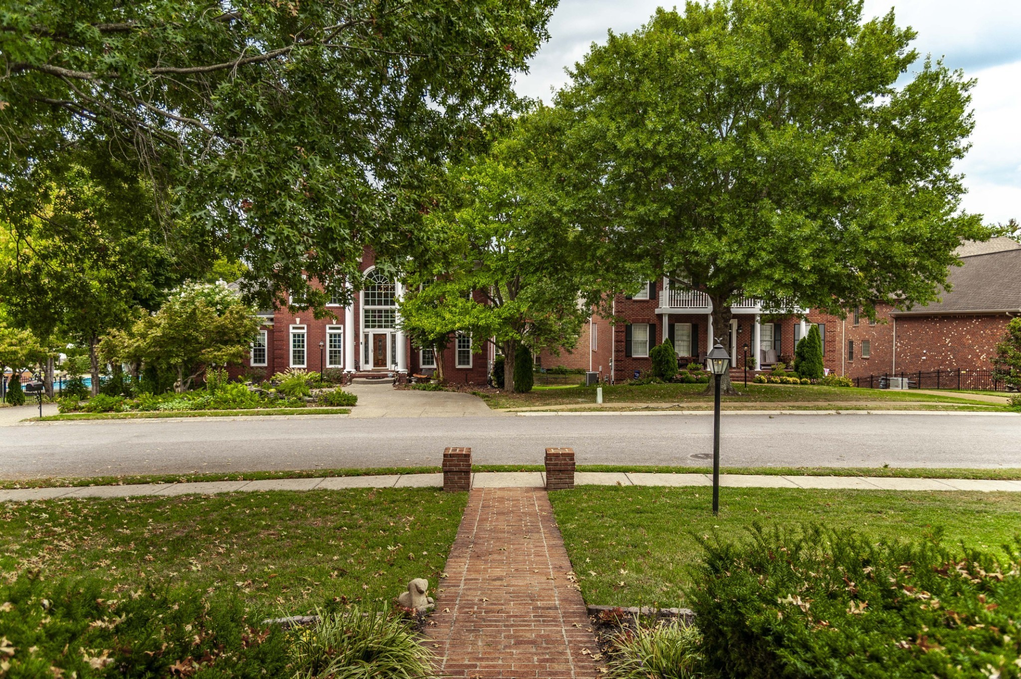 135 N Country Club Drive Hendersonville TN 37075