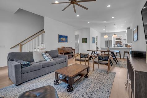1011 44th Ave, N Nashville TN 37209
