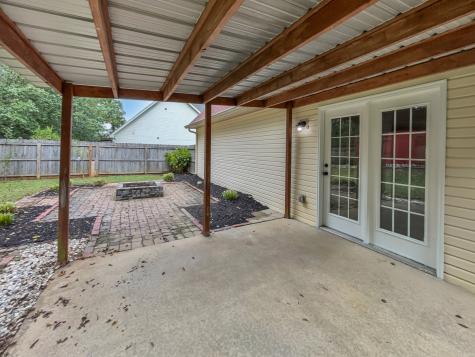 137 Sara Circle Lebanon TN 37090