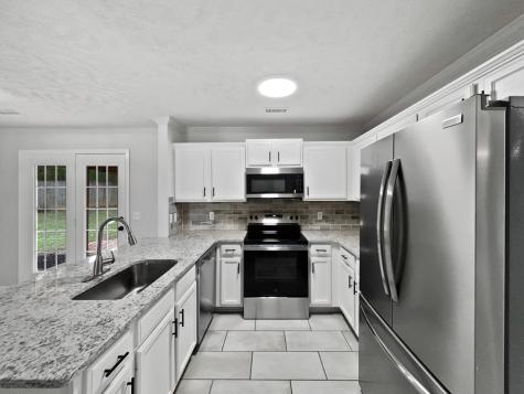 137 Sara Circle Lebanon TN 37090