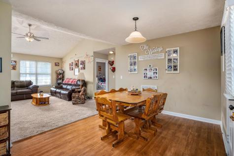 1228 Dellrose Drive Bell Buckle TN 37020