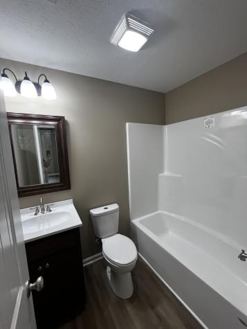 213 Thomas Street Tullahoma TN 37388