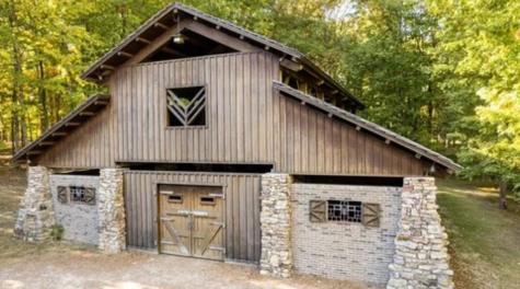 394 Myers Point Road Sewanee TN 37375