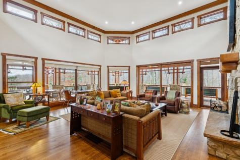 394 Myers Point Road Sewanee TN 37375