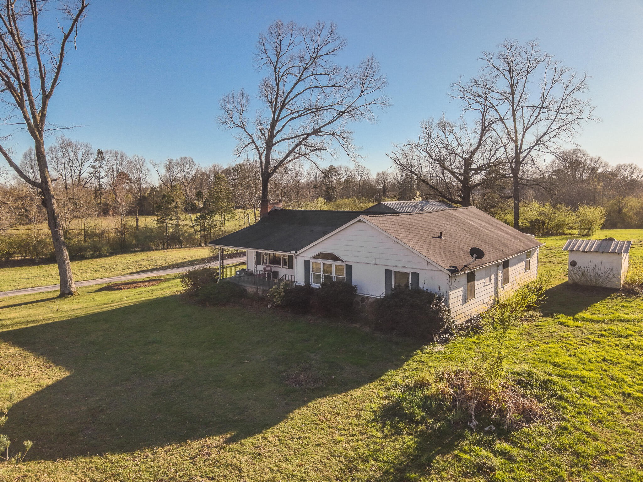 12733 Jones Gap Road Soddy Daisy TN 37379