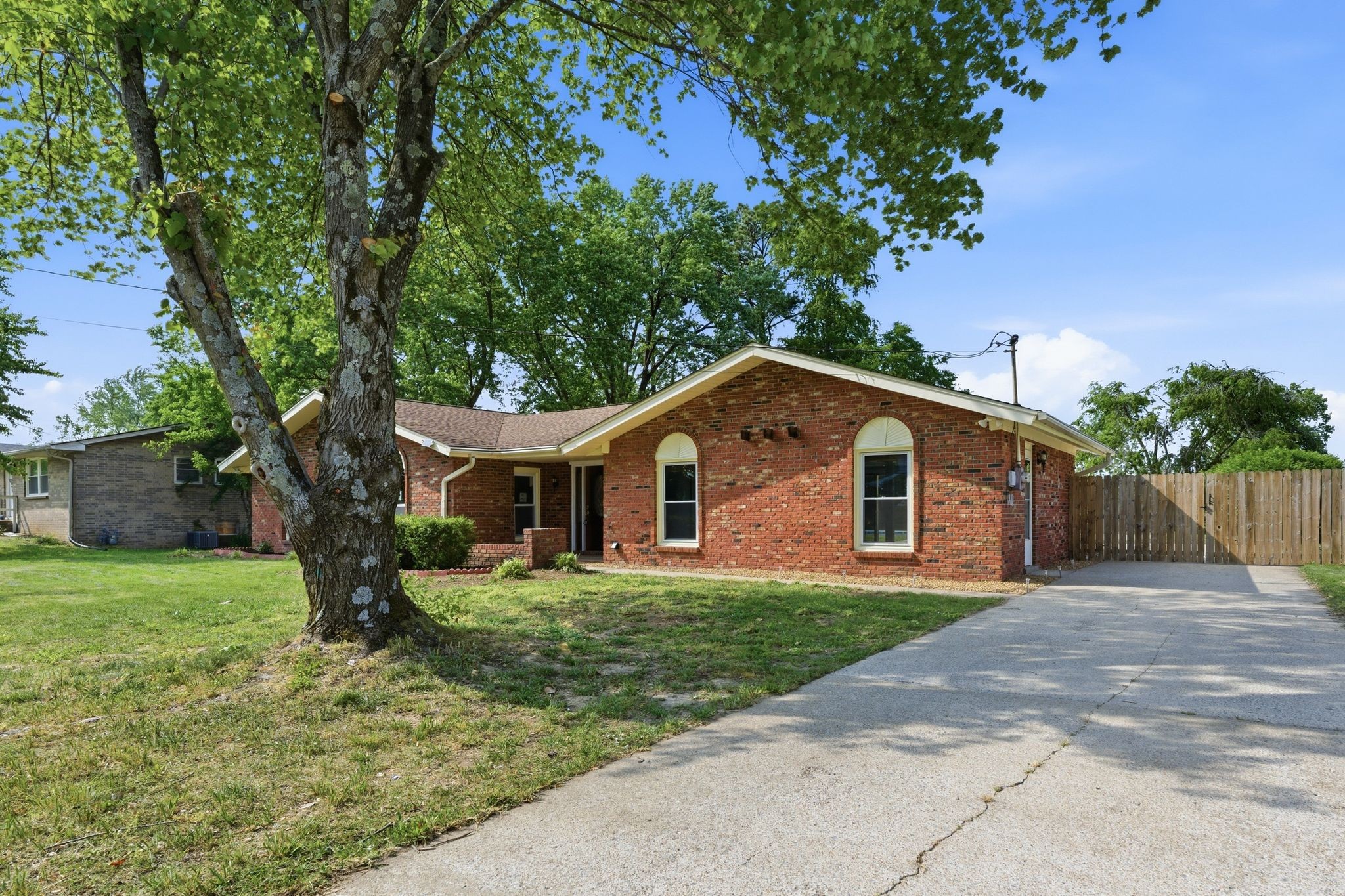 4721 Phoenix Drive Hermitage TN 37076