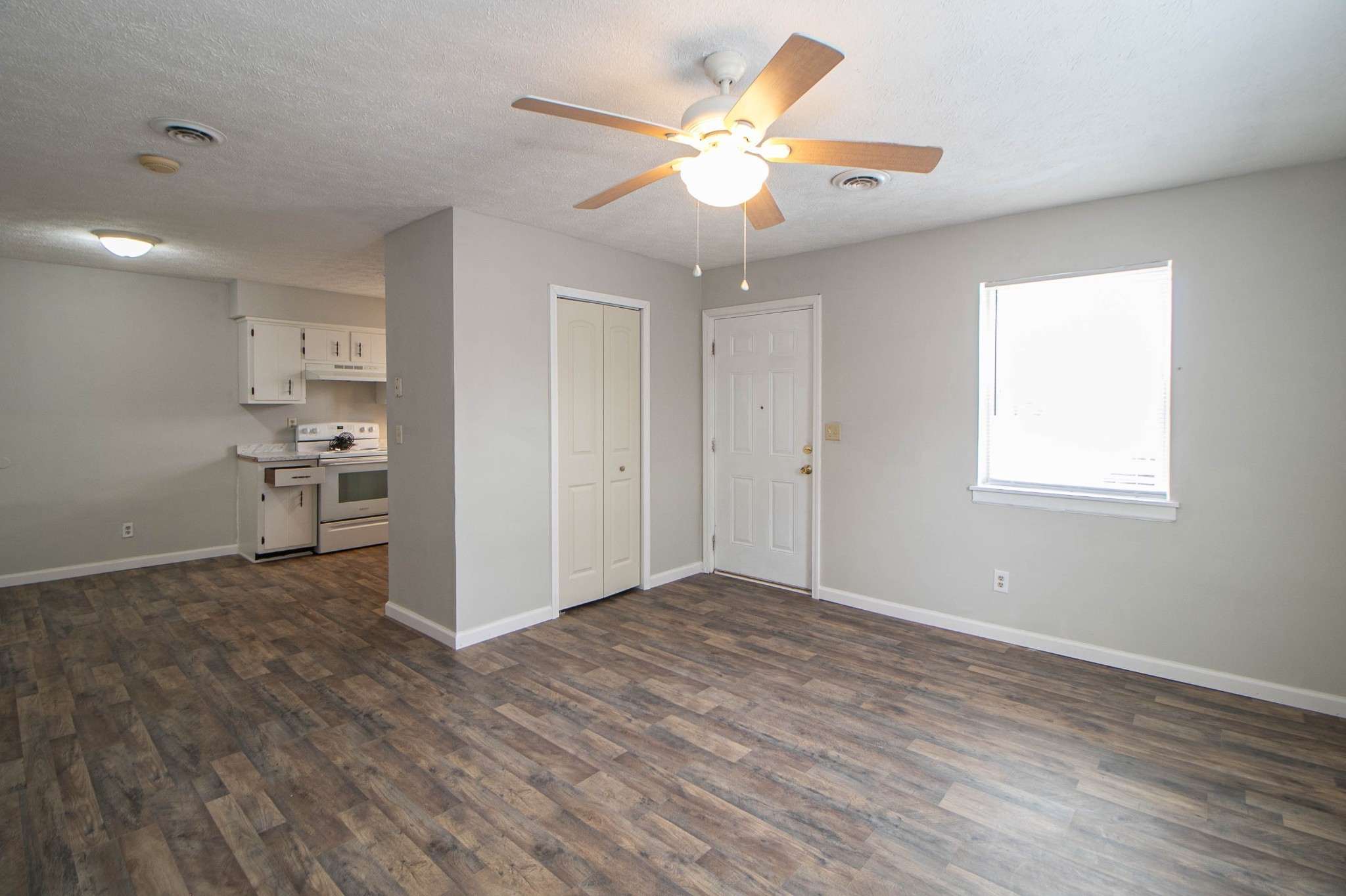 404 Thompsonville Lane #13 Oak Grove KY 42262
