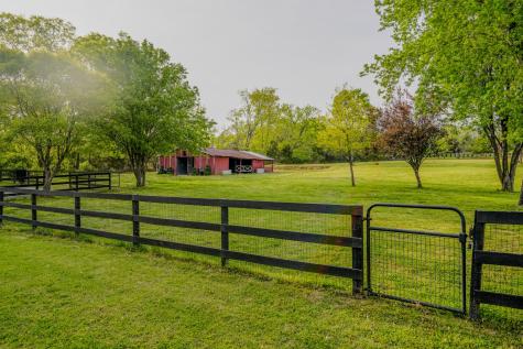 1199 Willis Branch Road Goodlettsville TN 37072