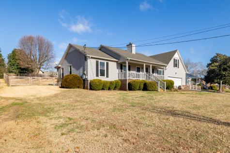 215 Elliott Court Columbia TN 38401