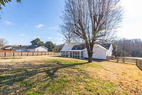 215 Elliott Court Columbia TN 38401