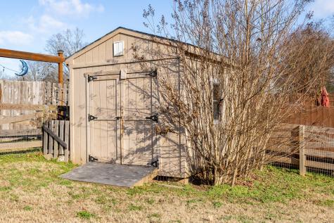 215 Elliott Court Columbia TN 38401