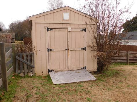 215 Elliott Court Columbia TN 38401
