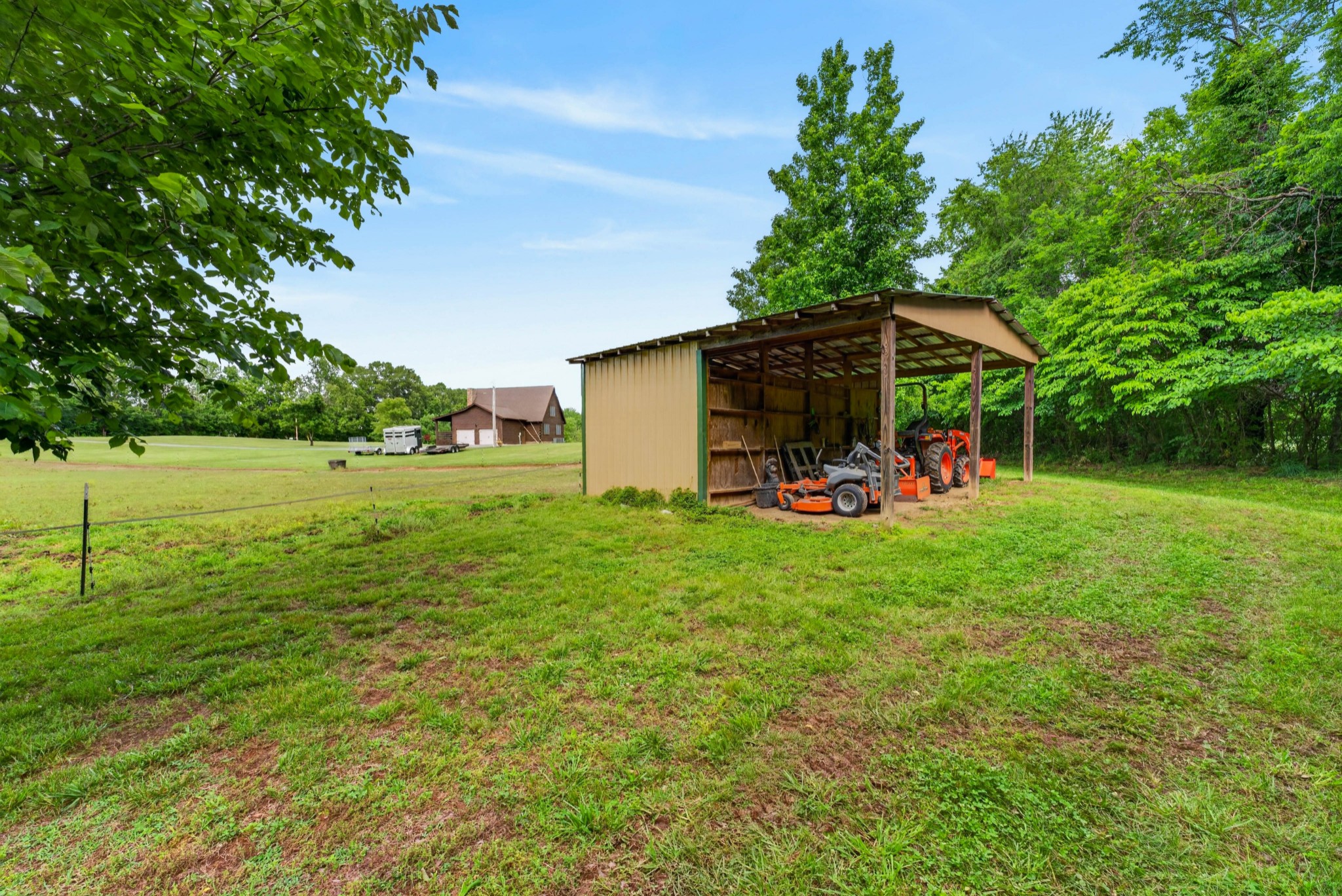 1234 Floyd Hudgens Road Ashland City TN 37015
