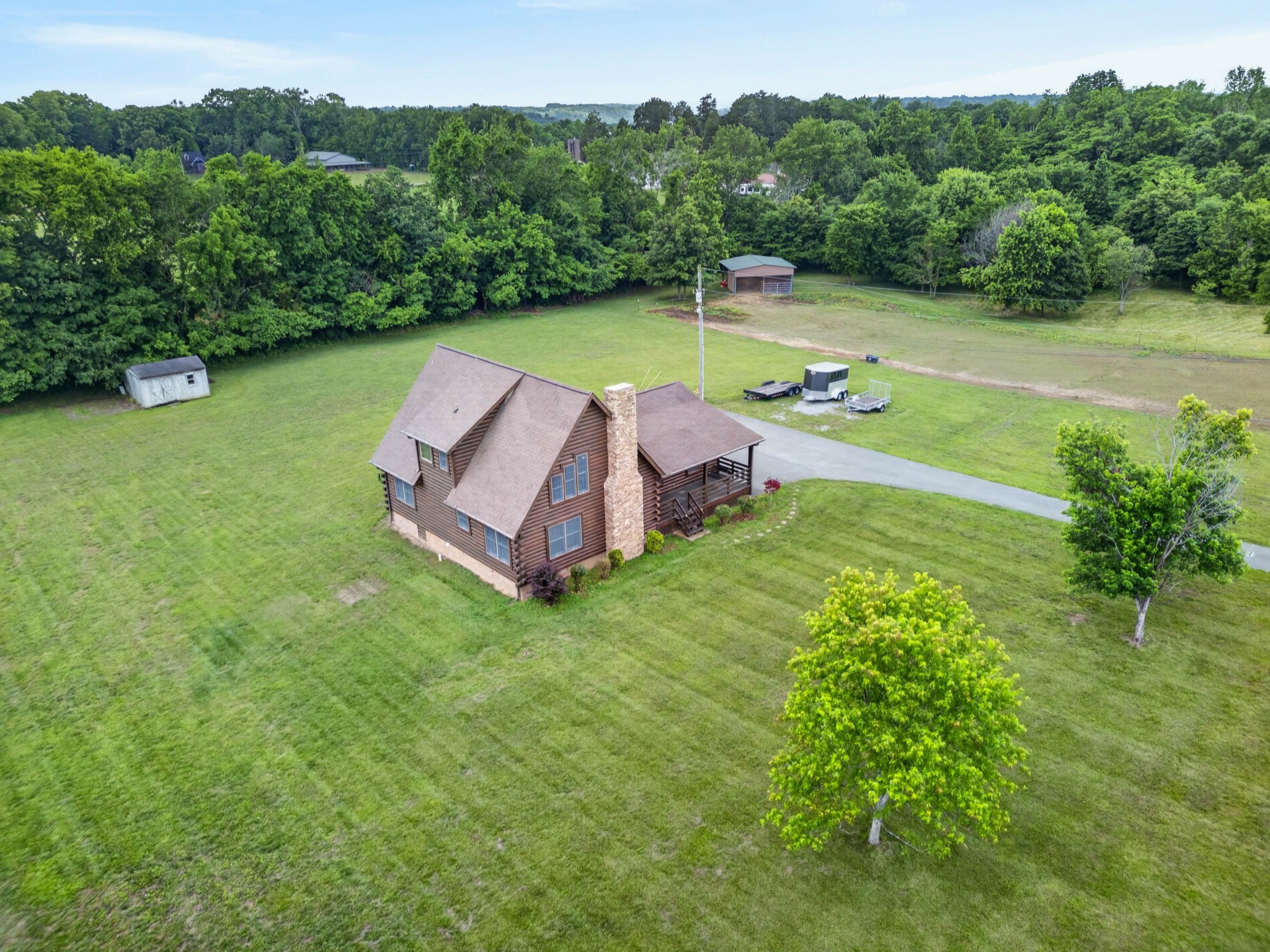 1234 Floyd Hudgens Road Ashland City TN 37015