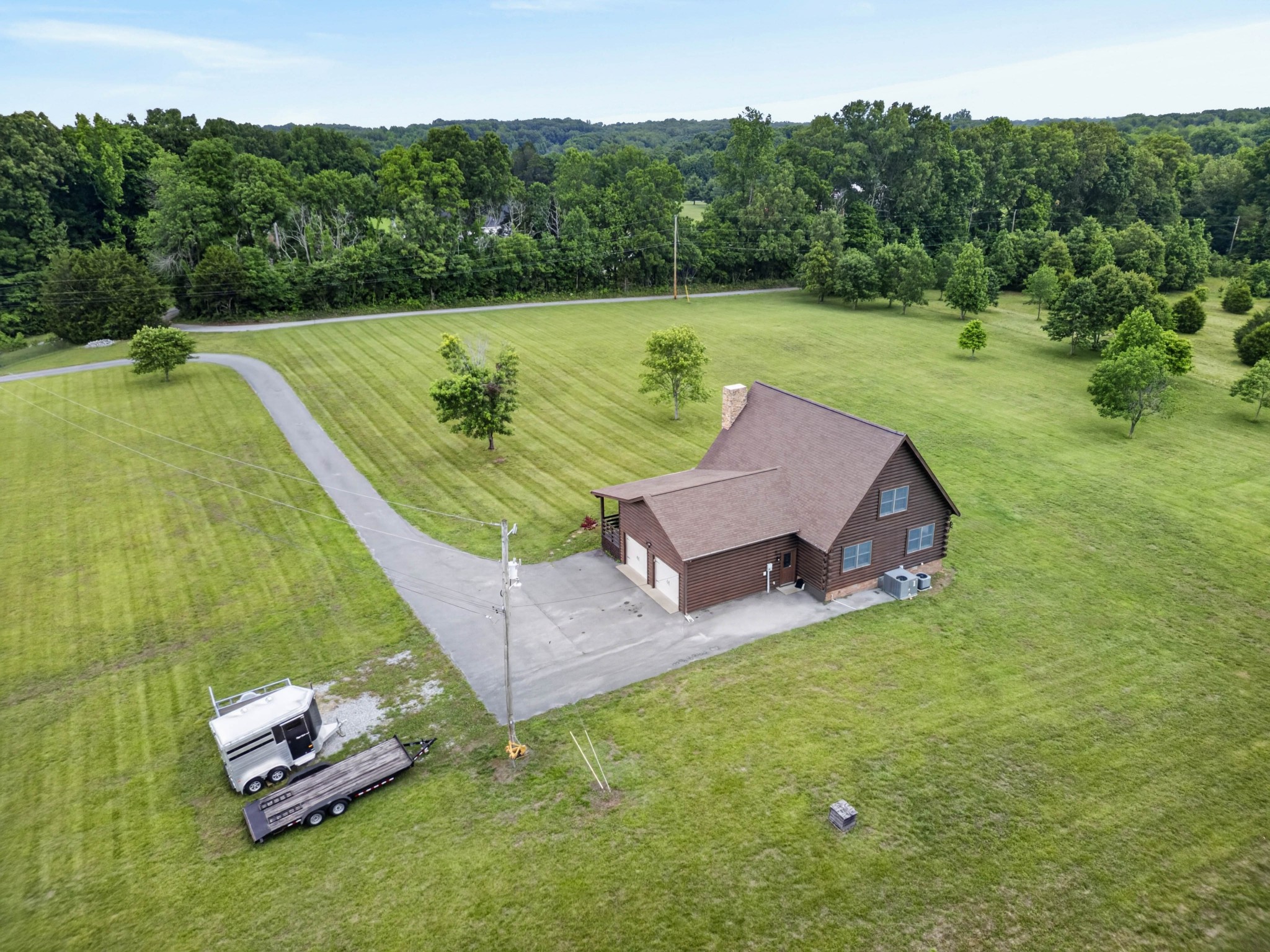 1234 Floyd Hudgens Road Ashland City TN 37015