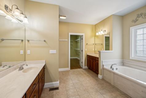 142 Heritage Circle Manchester TN 37355