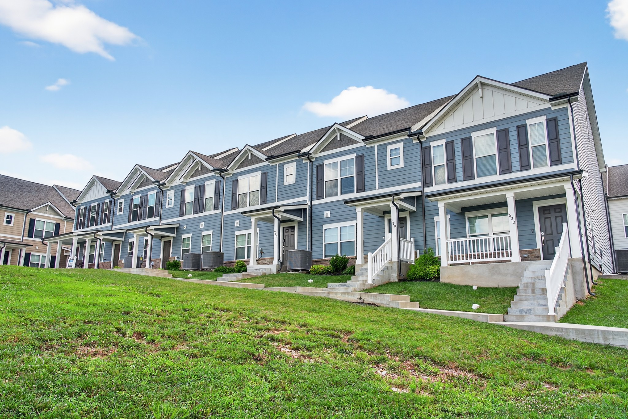 616 China Grove Alley Antioch TN 37013