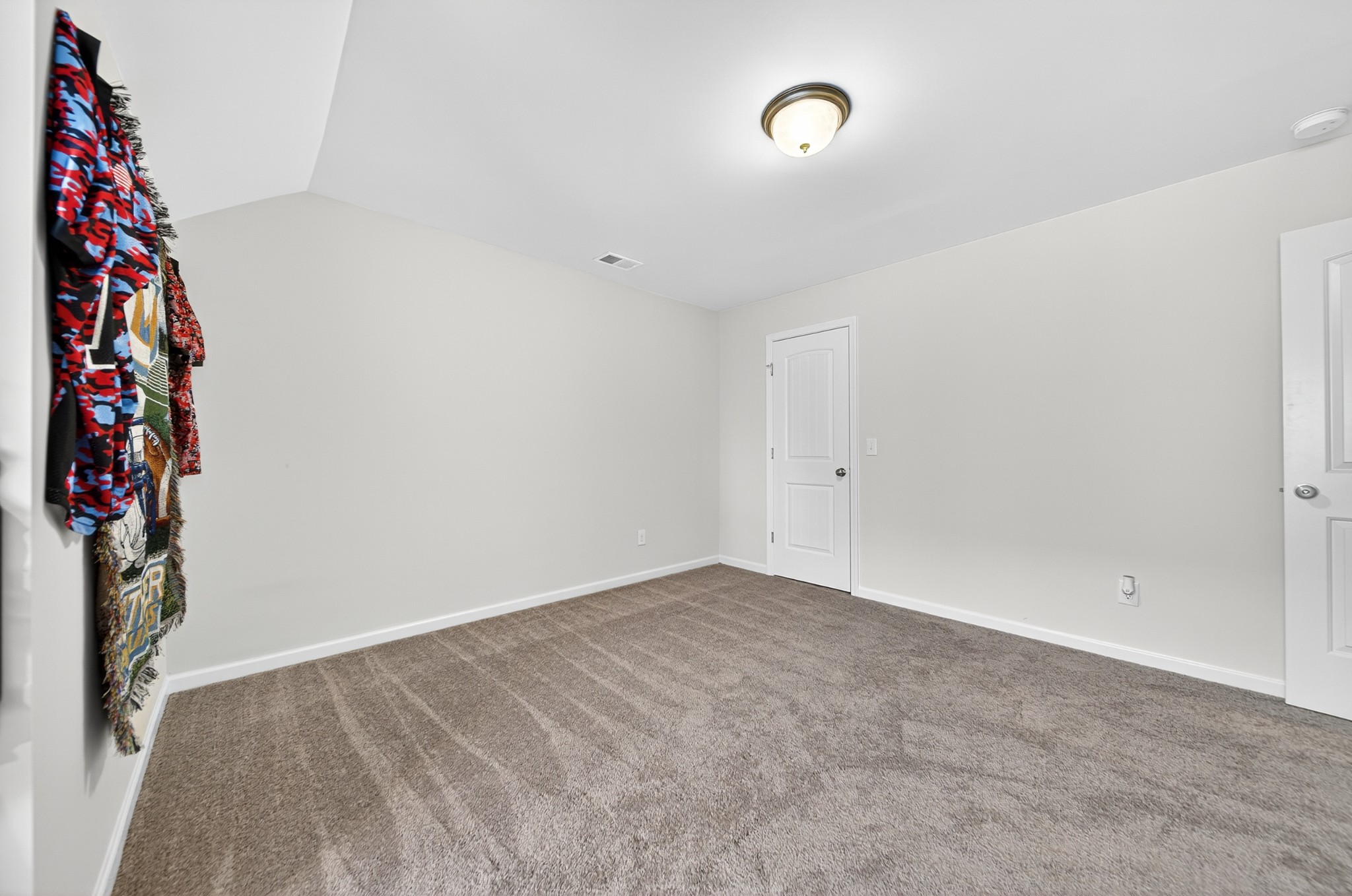 616 China Grove Alley Antioch TN 37013