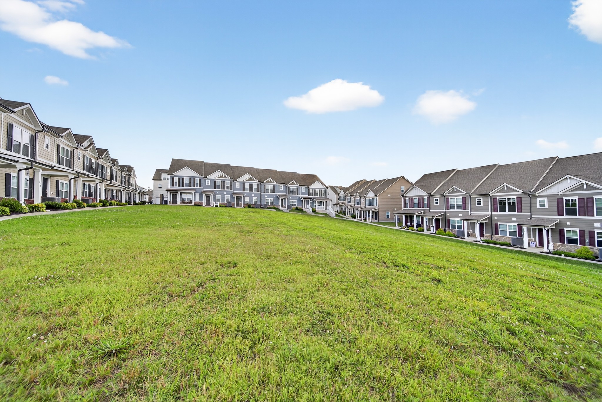 616 China Grove Alley Antioch TN 37013