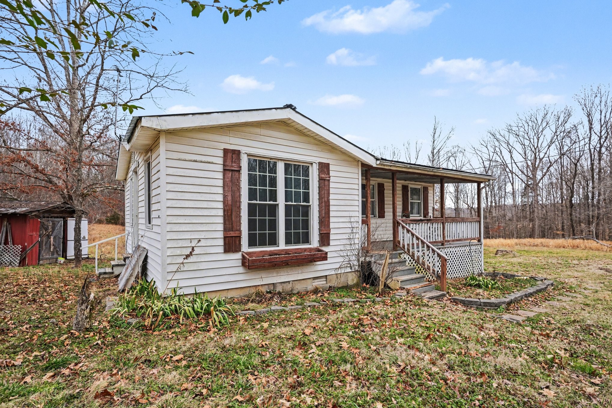 1323 Old Stage Road Charlotte TN 37036