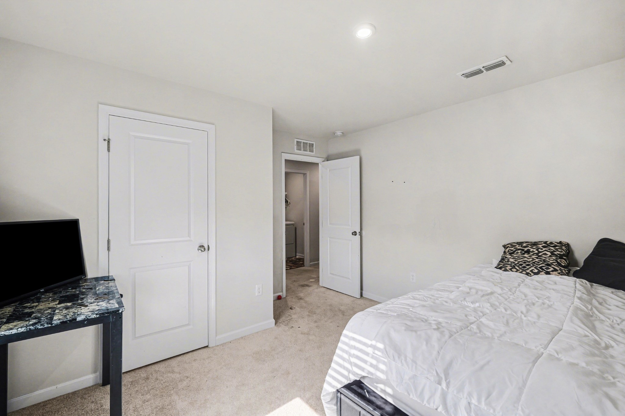 5778 Stardive Way Christiana TN 37037