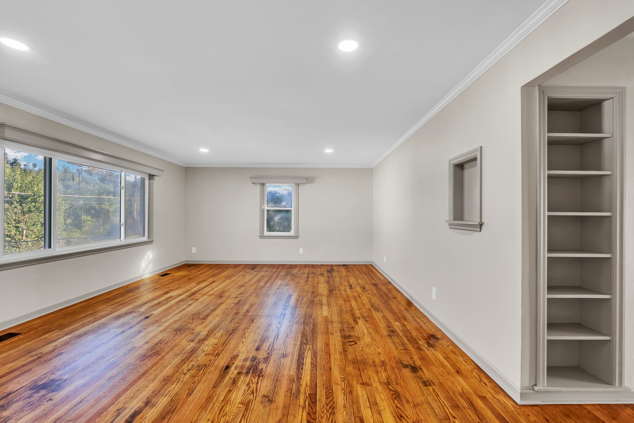 107 Oak Street Sparta TN 38583